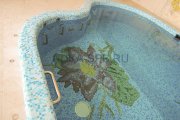 Мозаичное панно в бассейне