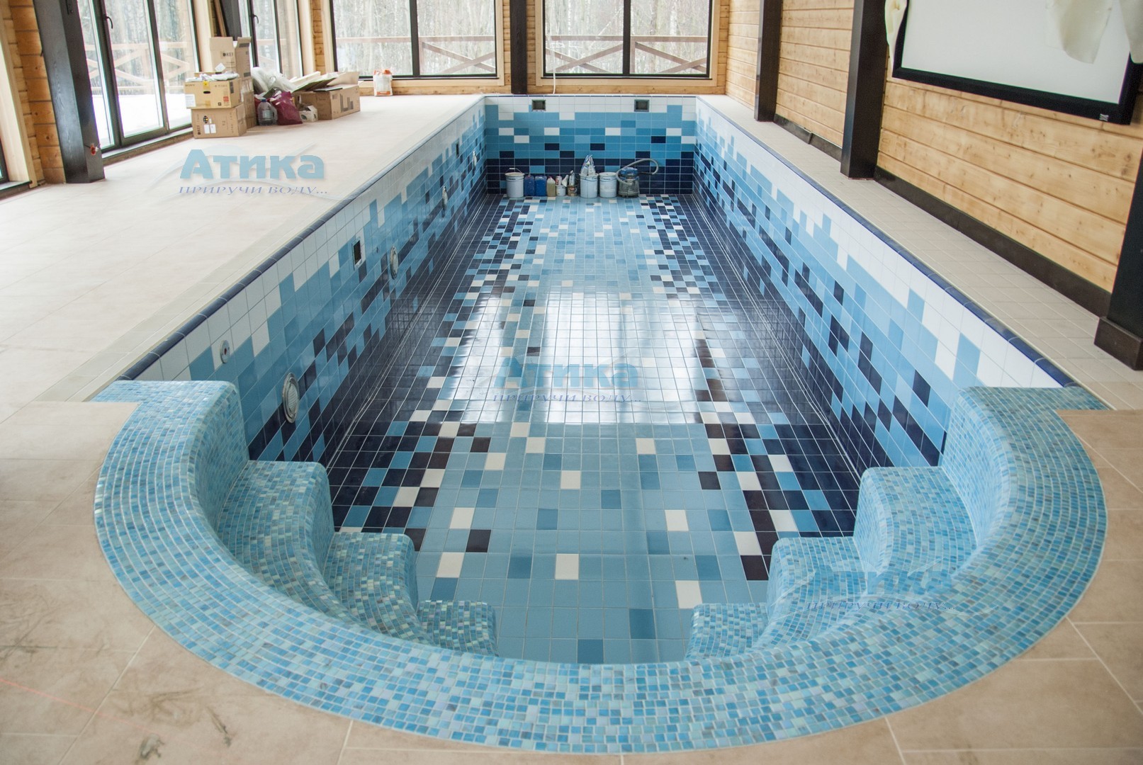 плитка и мозаика для бассейнов